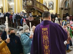 Poświęcenie świec dzieciom komunijnym, 06.03.2022